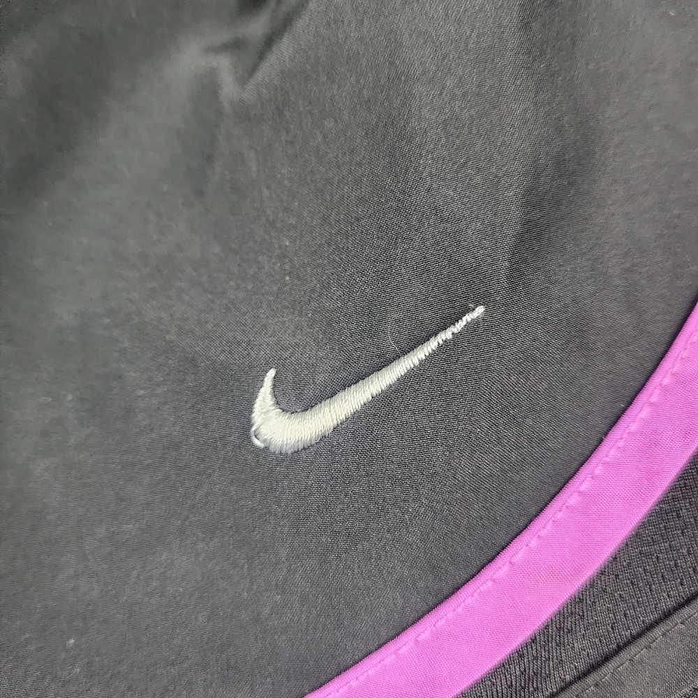 Nike Dri Fit Black Shorts with Colorful Trim Womens Medium Activewear - Picture 2 of 15
